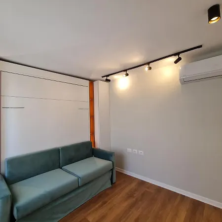 Adore - Modern Apartmán *