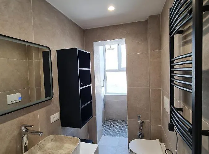 Adore - Modern Appartement *