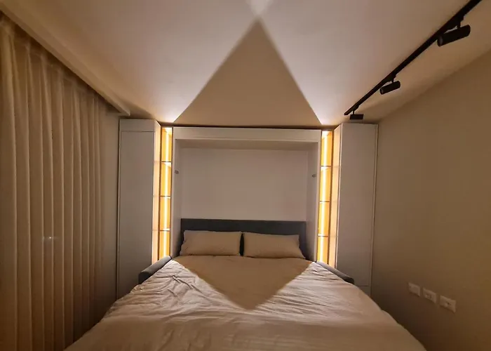 Adore - Modern * Tirana